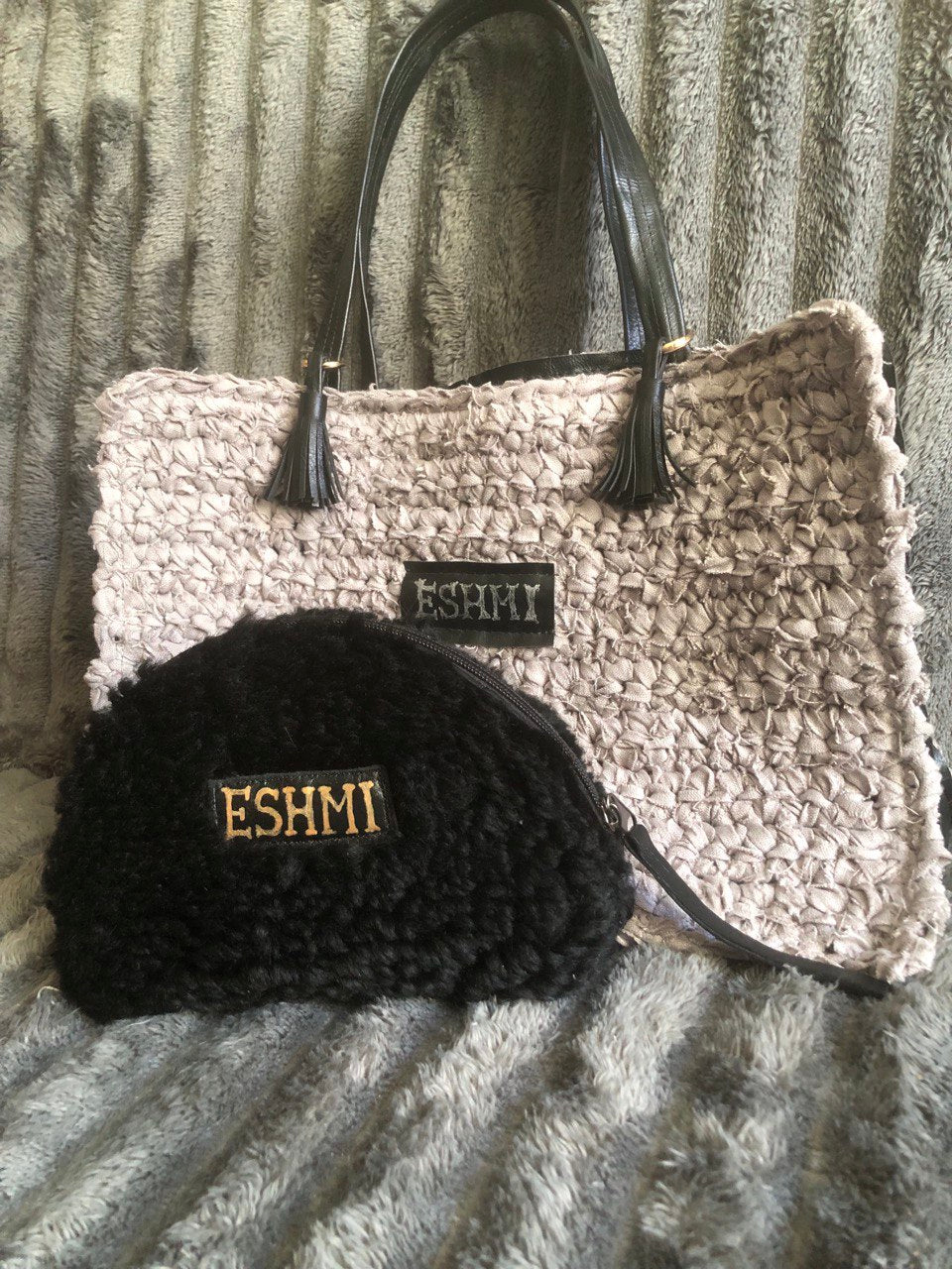 Exclusive cosmetic bag ESHMI